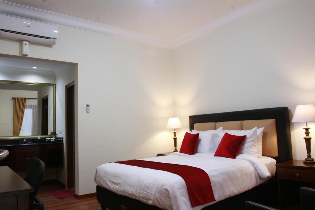 Griya Wijilan Syariah Hotel Yogyakarta Room photo