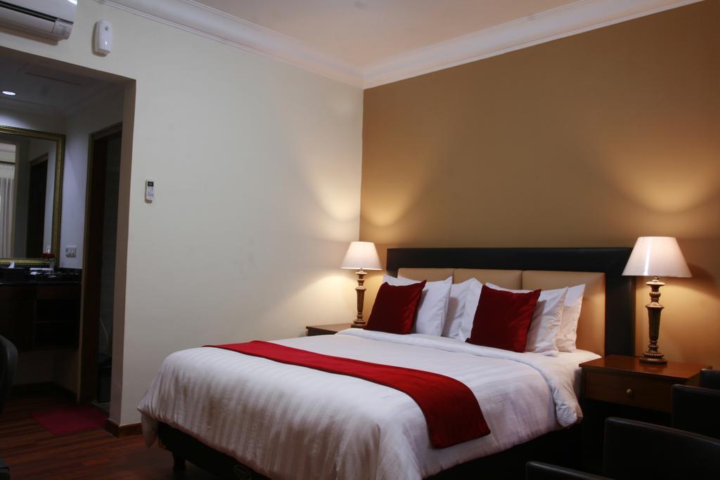 Griya Wijilan Syariah Hotel Yogyakarta Room photo